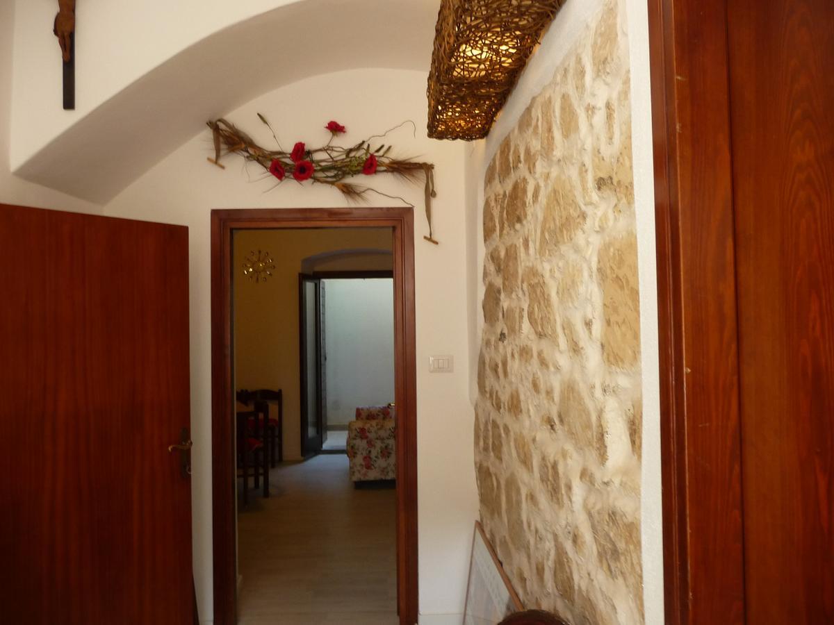 B&B Tredomus Tresnuraghes Ngoại thất bức ảnh