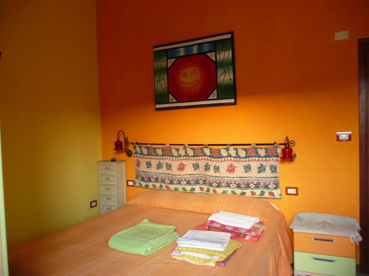 B&B Tredomus Tresnuraghes Ngoại thất bức ảnh