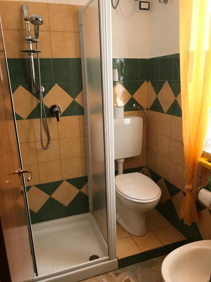 B&B Tredomus Tresnuraghes Ngoại thất bức ảnh